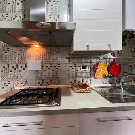 Cerisola 2 Bedroom 1 Bathroom With Private Garden